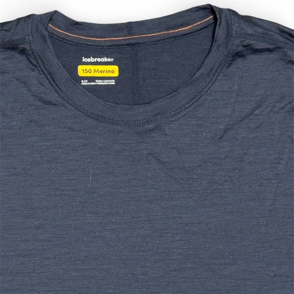 115 ICEBREAKER Men's 150 Merinofine Ace Short Sleeve Tee - Graphite Blue, Small - Picture 4 of 8